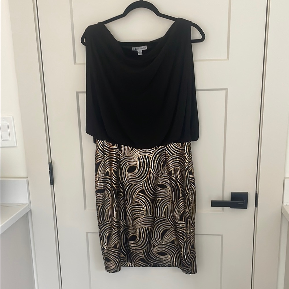 Leslie Fay Black and Tan Sheath Mini Dress